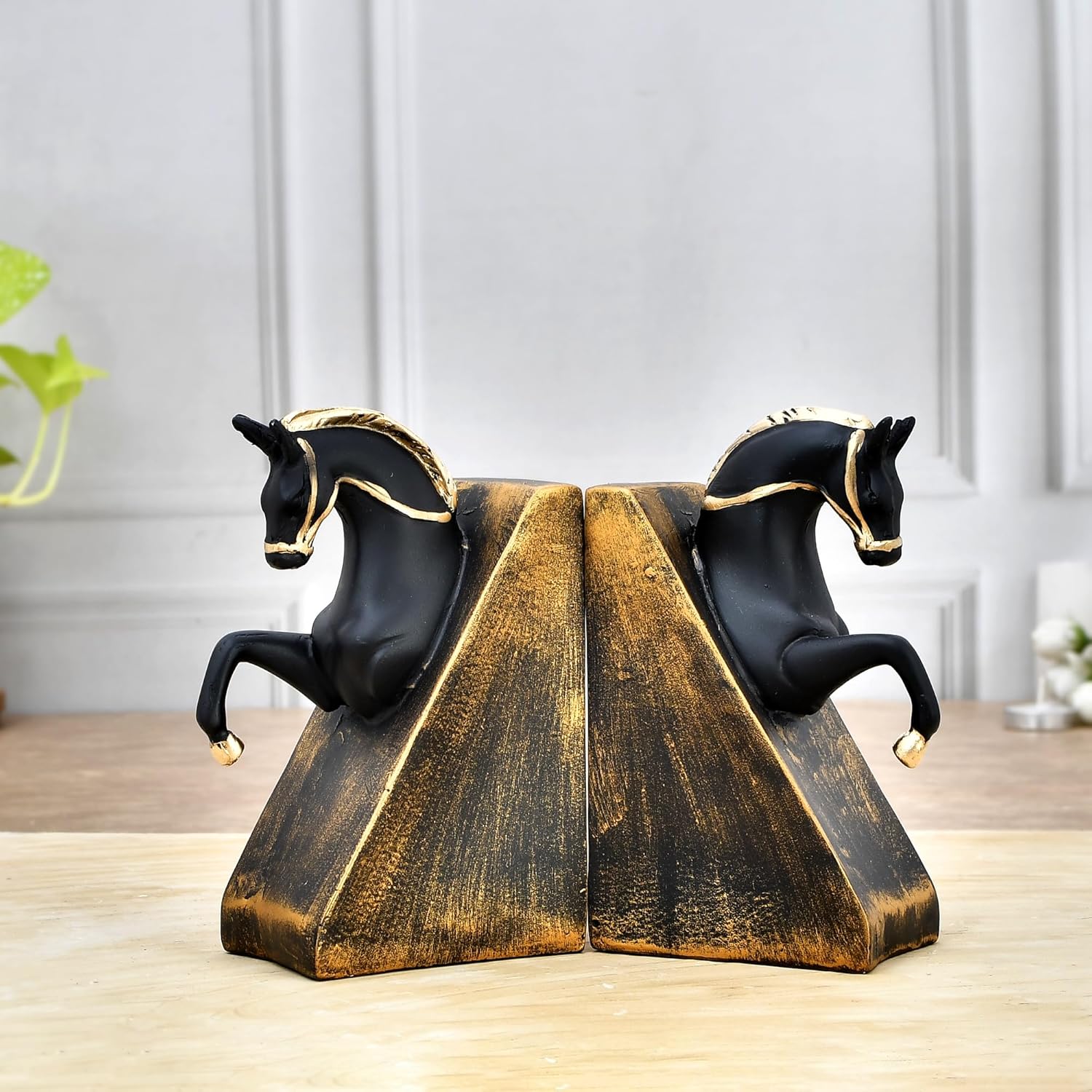 Horse Face Book Holder Statue for Home Decor Living Room showpiece.