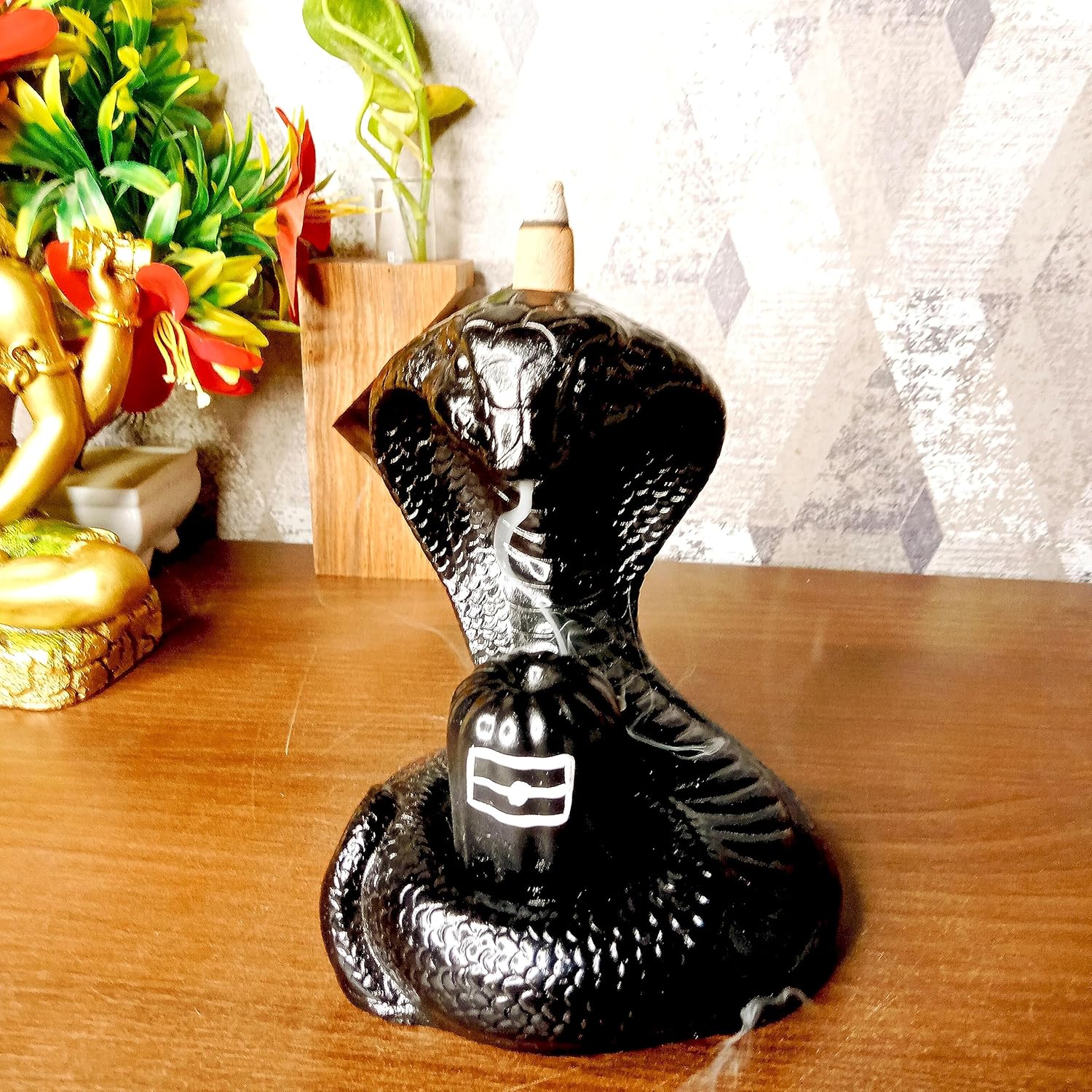 Snake Shiva Smoke Backflow Cone Incense Holder with 10 Incense Cones Showpiece.